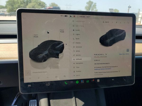 2024 TESLA MODEL Y