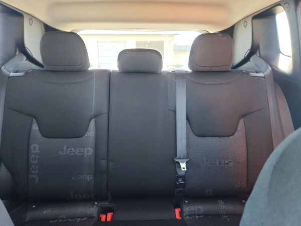 2017 JEEP RENEGADE SPORT 4X2