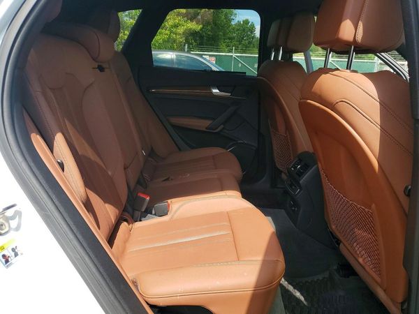 2022 AUDI Q5
