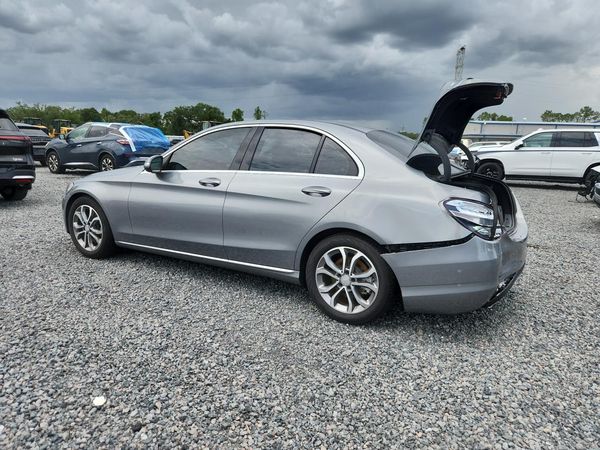 2015 MERCEDES-BENZ C Base