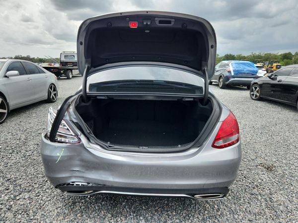 2015 MERCEDES-BENZ C Base