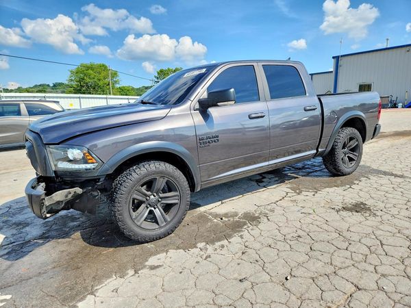 2022 RAM 1500 CLASSIC SLT