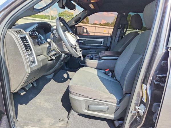 2022 RAM 1500 CLASSIC SLT