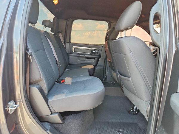 2022 RAM 1500 CLASSIC SLT
