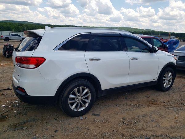 2016 KIA SORENTO L / LX