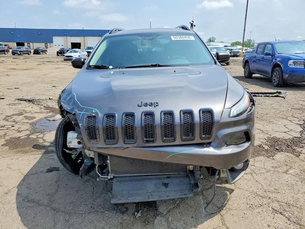 2018 JEEP CHEROKEE LATITUDE FWD