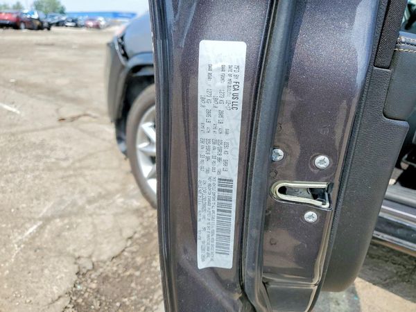 2018 JEEP CHEROKEE LATITUDE FWD