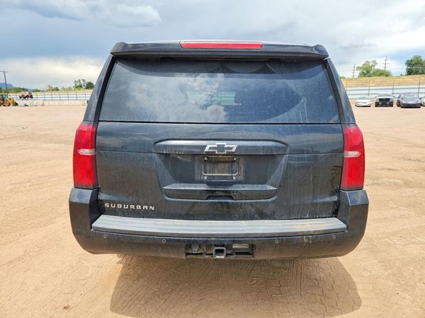 2017 CHEVROLET SUBURBAN LS