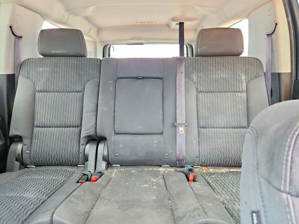 2017 CHEVROLET SUBURBAN LS