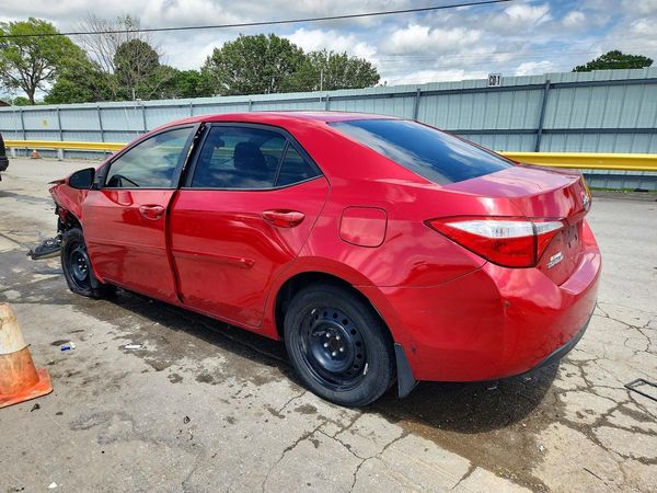 2015 TOYOTA COROLLA
