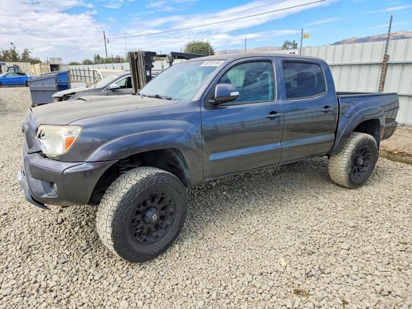 2014 TOYOTA TACOMA Delux Grade