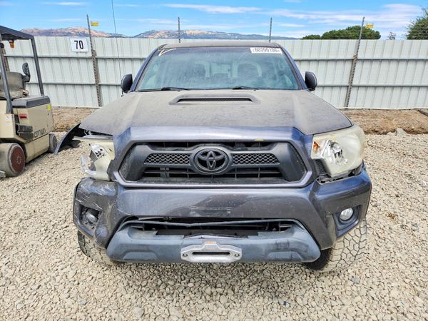 2014 TOYOTA TACOMA Delux Grade