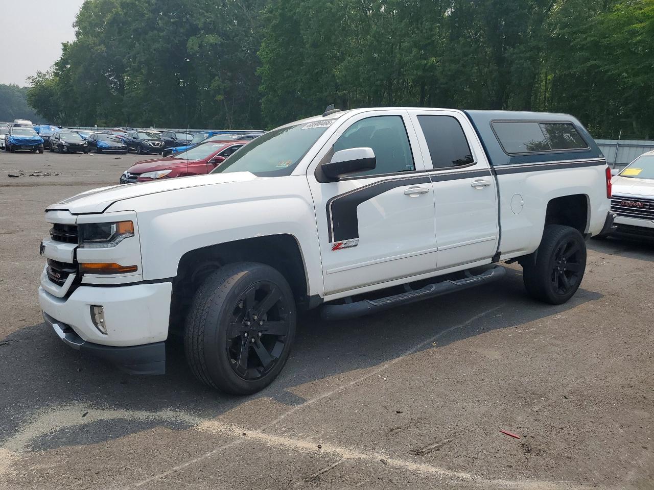 2017 CHEVROLET SILVERADO LT