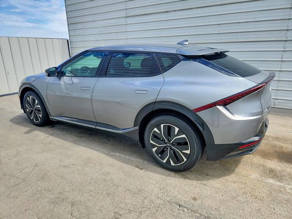 2024 KIA EV6 Light, Wind