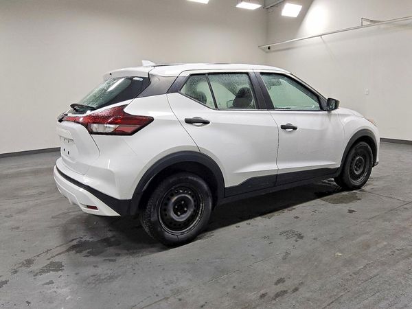 2023 NISSAN KICKS S