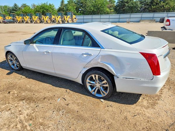 2016 CADILLAC CTS Luxury