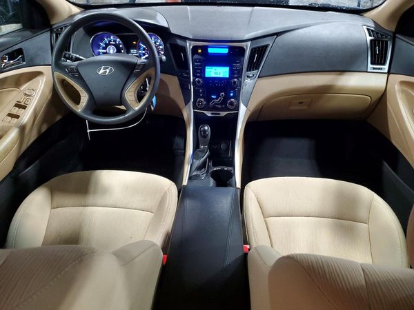 2013 HYUNDAI SONATA