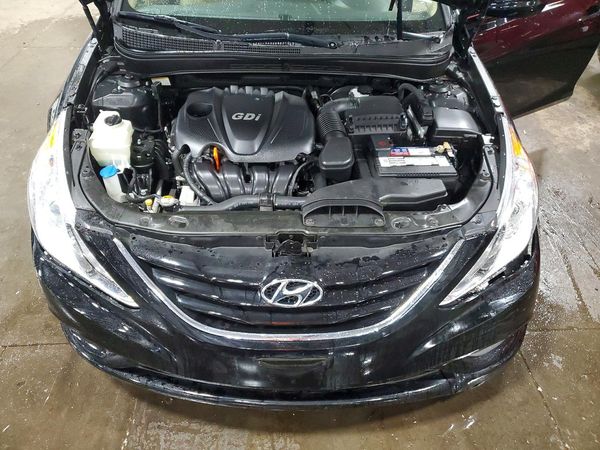2013 HYUNDAI SONATA
