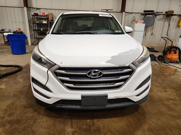 2018 HYUNDAI TUCSON SE Standard