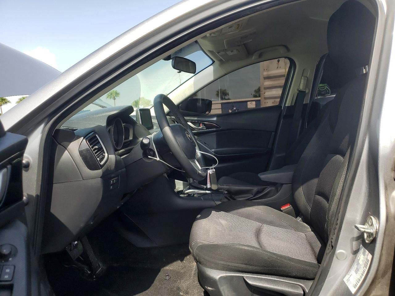 2015 MAZDA 3 Touring/GS