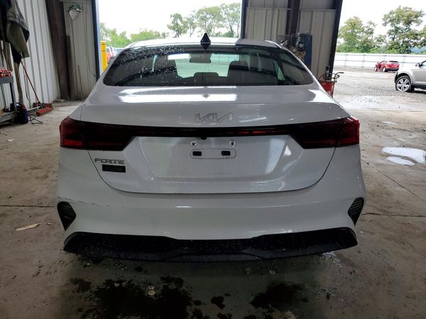 2022 KIA FORTE FE, LXS