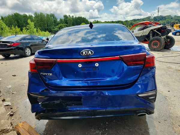 2021 KIA FORTE