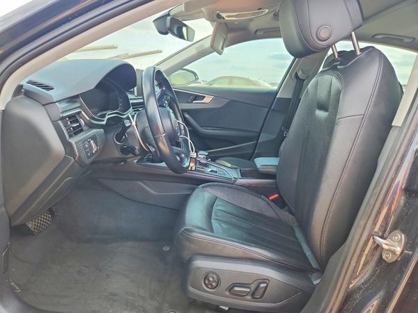 2017 AUDI A4 quattro Premium Plus