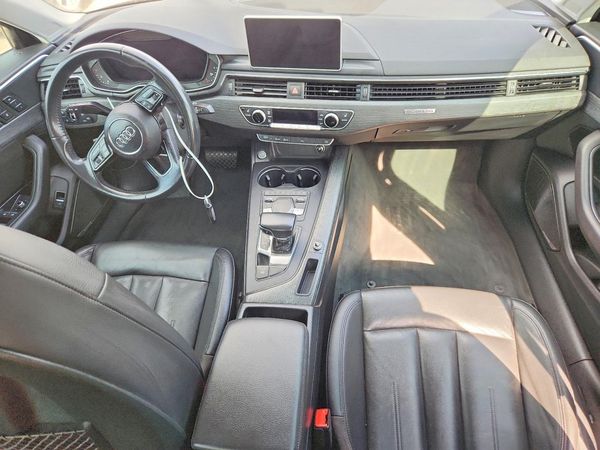 2017 AUDI A4 quattro Premium Plus