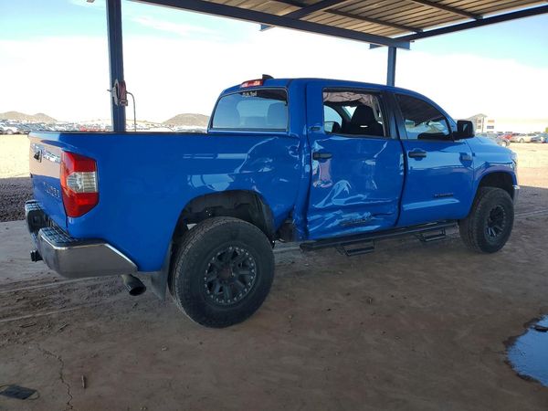 2021 TOYOTA TUNDRA SR5 grade