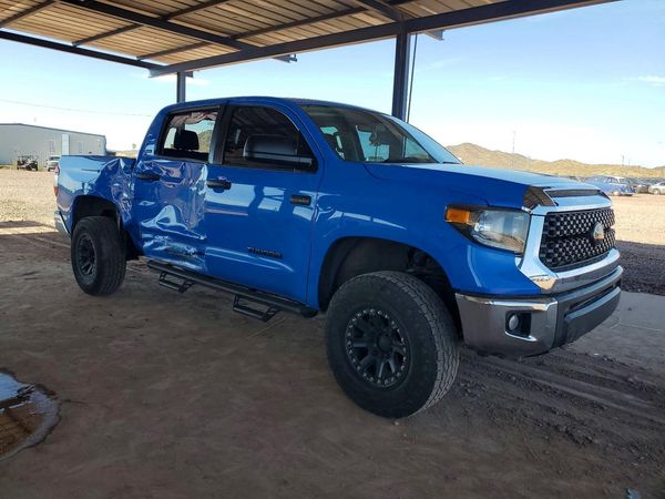 2021 TOYOTA TUNDRA SR5 grade