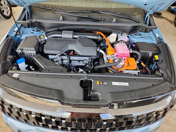 2026 KIA SPORTAGE HYBRID EX, X-Line