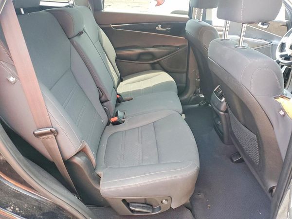 2020 KIA SORENTO L, LX, S