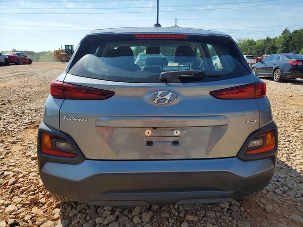 2020 HYUNDAI KONA SE