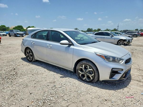 2020 KIA FORTE FE, LXS