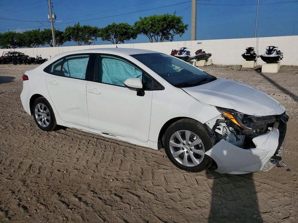 2023 TOYOTA COROLLA