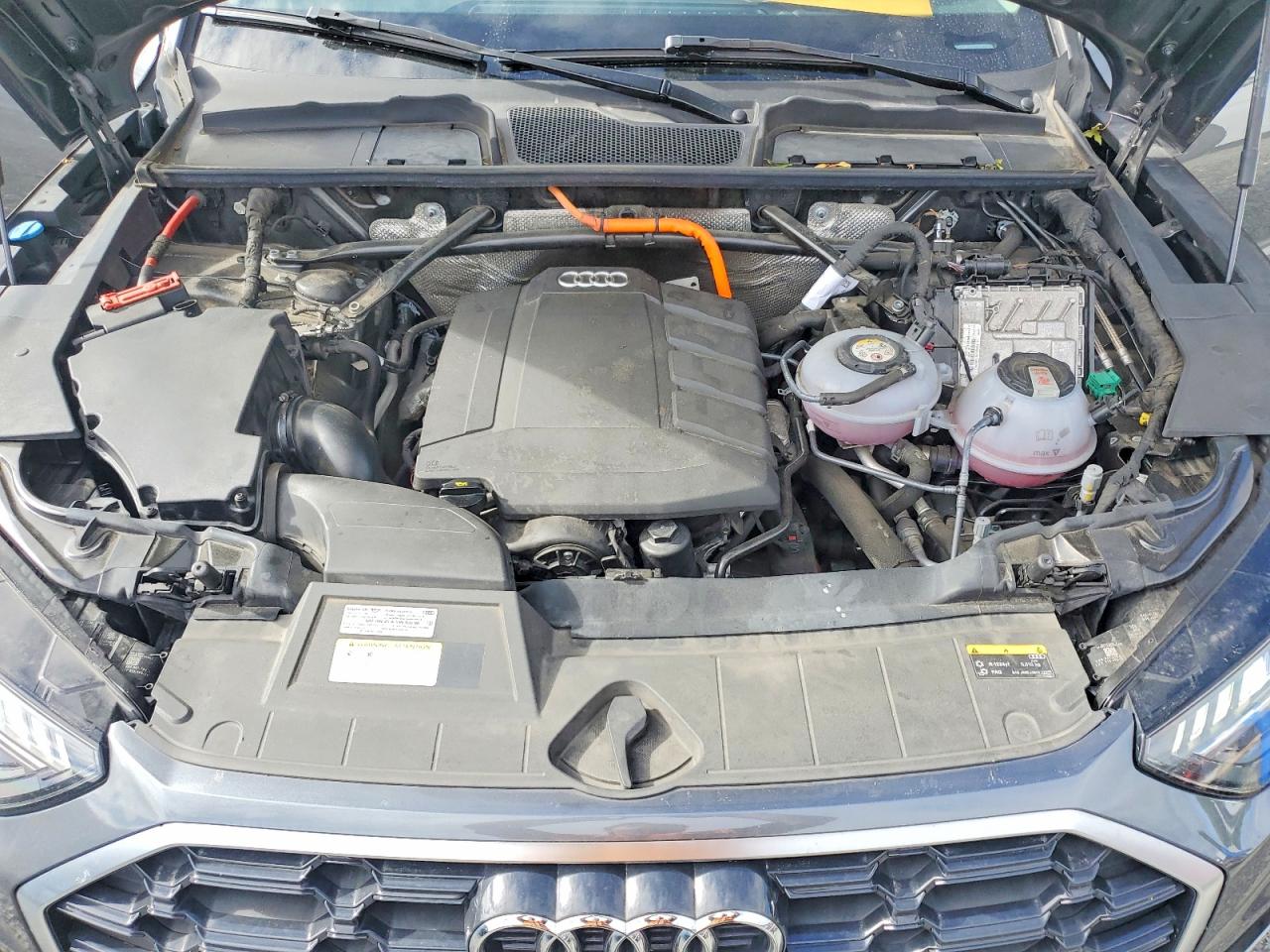 2021 AUDI Q5 E quattro Prestige