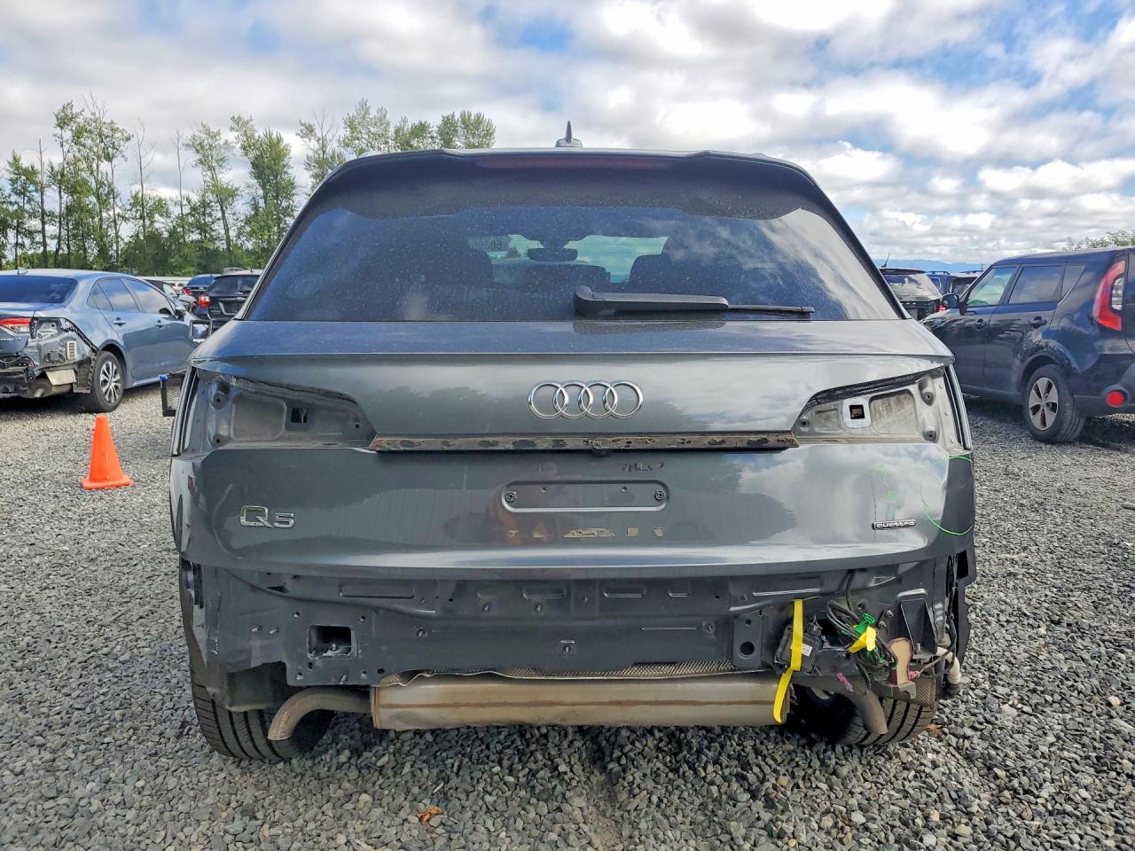 2021 AUDI Q5 E quattro Prestige