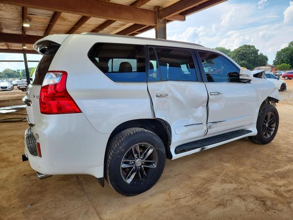 2013 LEXUS GX 460 Base