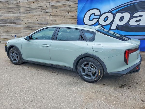2026 KIA K4 LX, LXS
