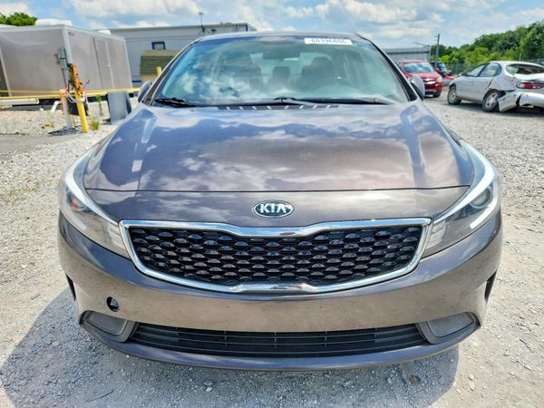 2018 KIA FORTE LX Base