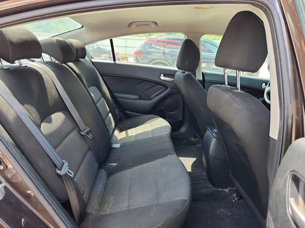 2018 KIA FORTE LX Base