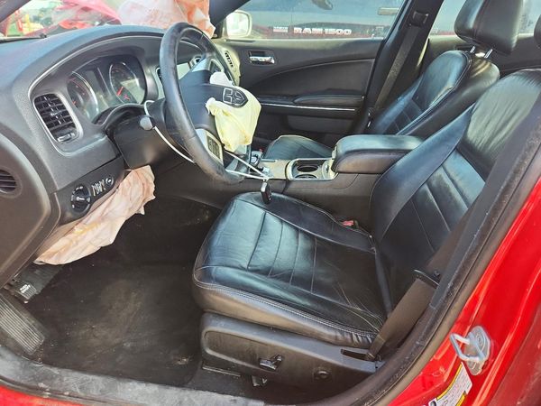2013 DODGE CHARGER SXT