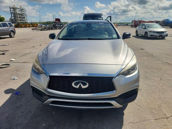 2019 INFINITI QX30