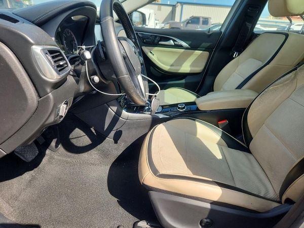 2019 INFINITI QX30