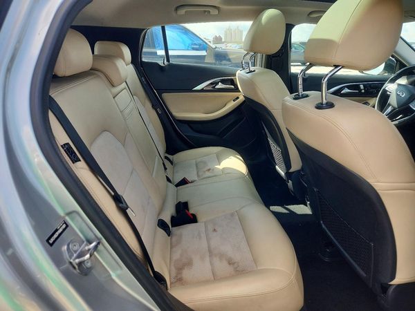 2019 INFINITI QX30