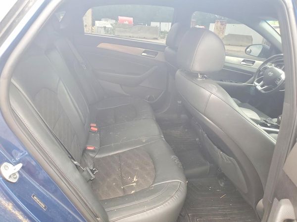 2019 HYUNDAI SONATA