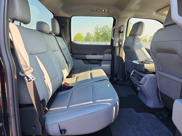 2025 FORD F150 XLT