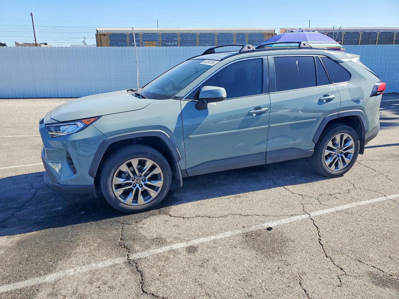 2021 TOYOTA RAV4 XLE Premium