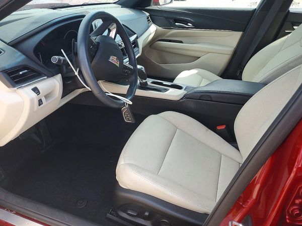 2024 CADILLAC CT4 Premium Luxury