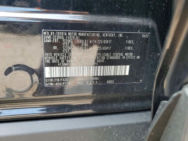 2022 TOYOTA RAV4 XLE